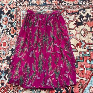 Vintage 70s But Still with Tags Pleated Skirt with Floral Pattern Size 10